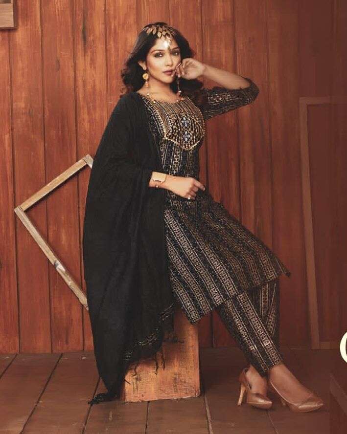 7 Channel Launched Sapphire Pure Cotton With Embroidery Work Kurtis And  Pants