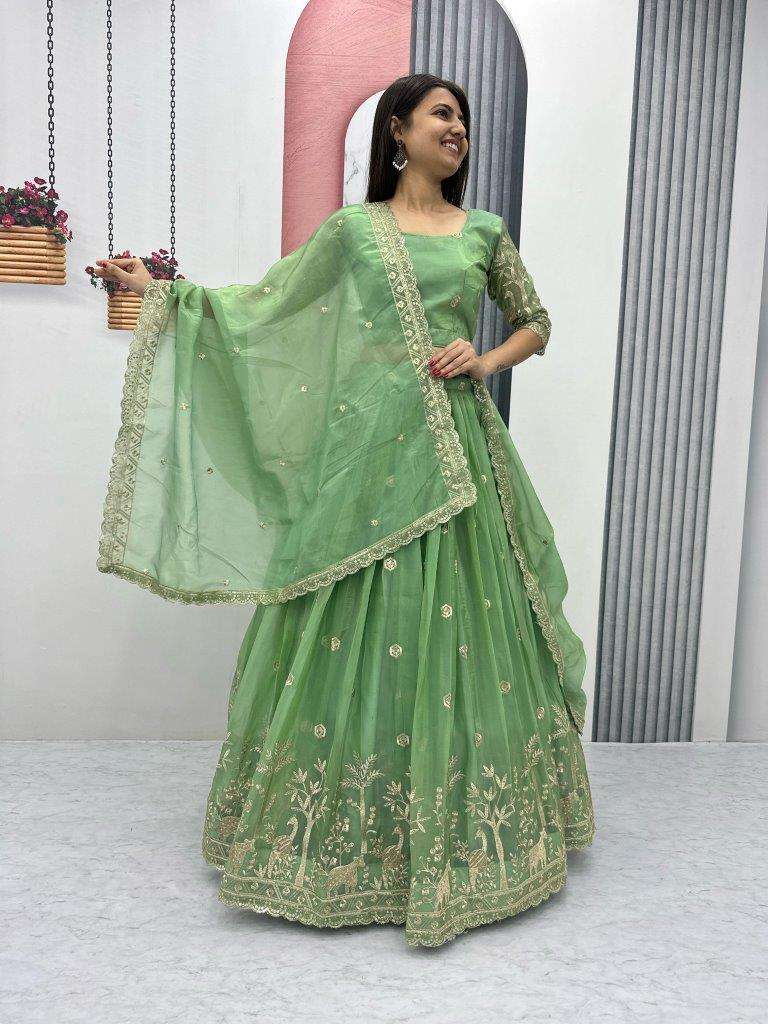 TAPI-232 BY ASLIWHOLESALE DESIGNER FANCY PURE FANCY THREAD WORK LEHENGAS-00185