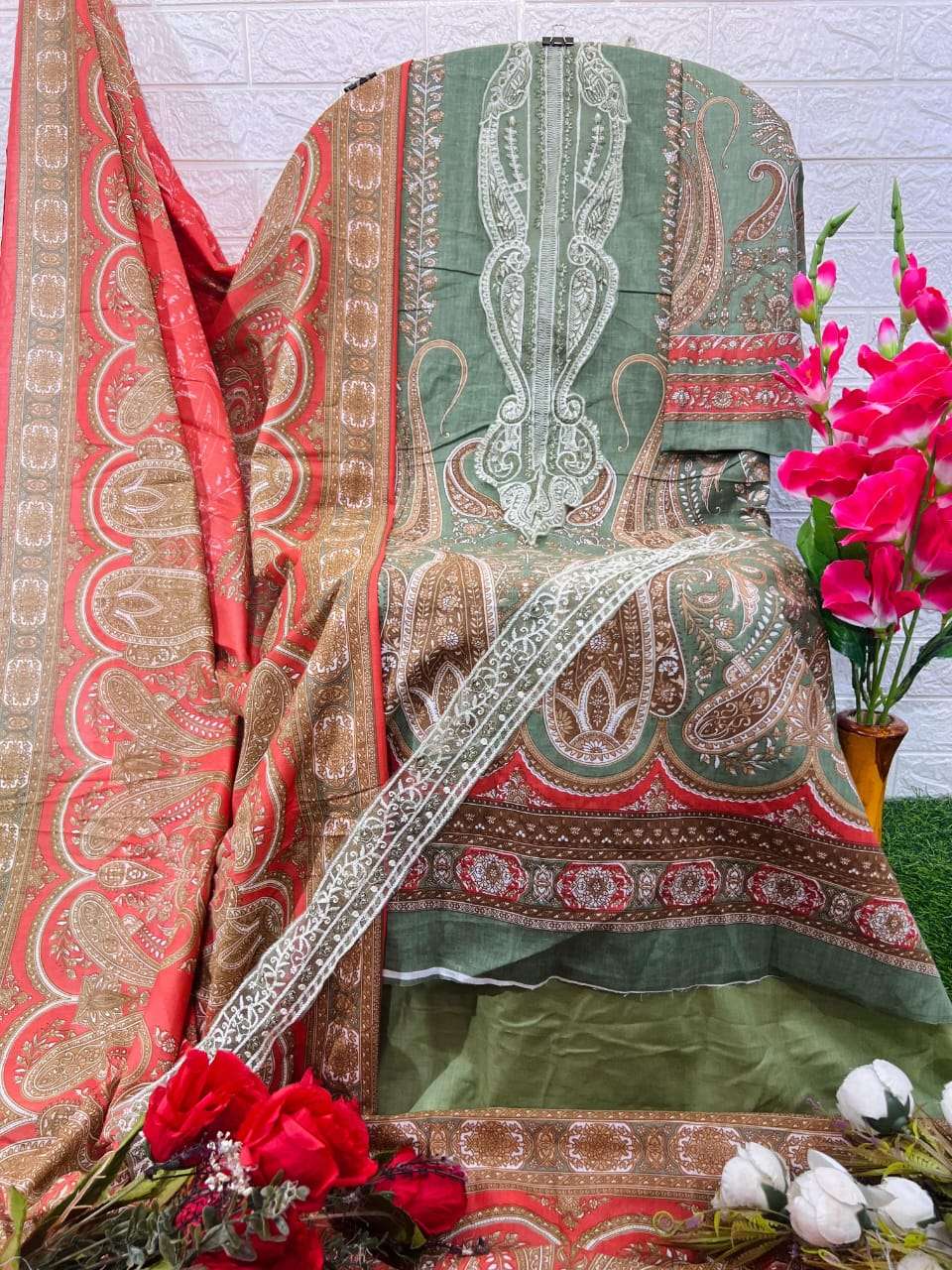 TAJ CREATIONS 562 HIT DESIGN DESIGNER HEAVY COTTON HANDWORD PAKISTANI DRESS-00071