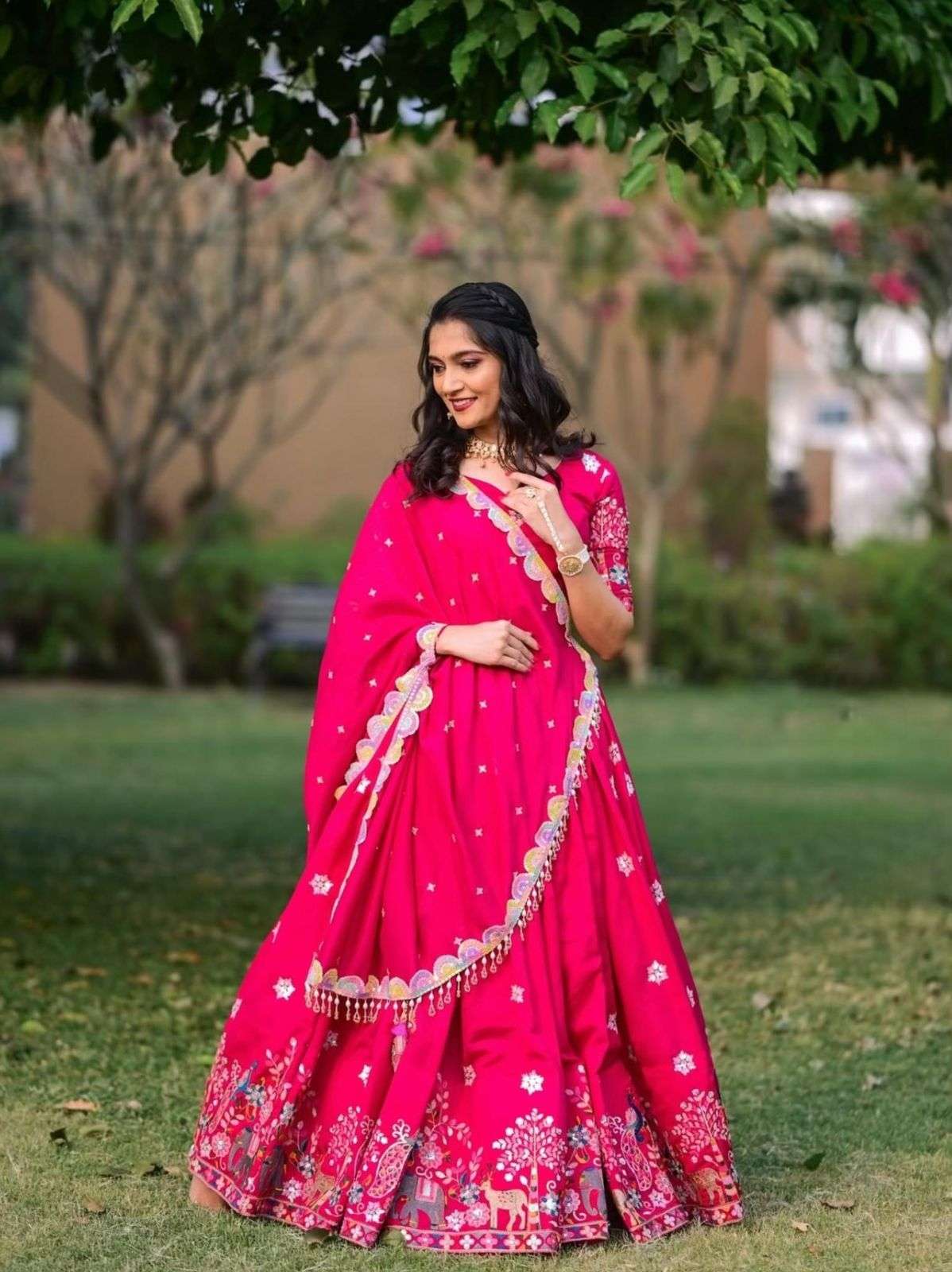 TAPI-237 BY ASLIWHOLESALE DESIGNER FANCY CHINON THREAD WORK LEHENGAS-00185