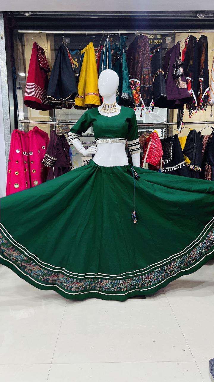 AAWIYA PUSHPA-2 PURE ROMAN SILK EMBROIDERY NAVRATRI LEHENGAS-00060