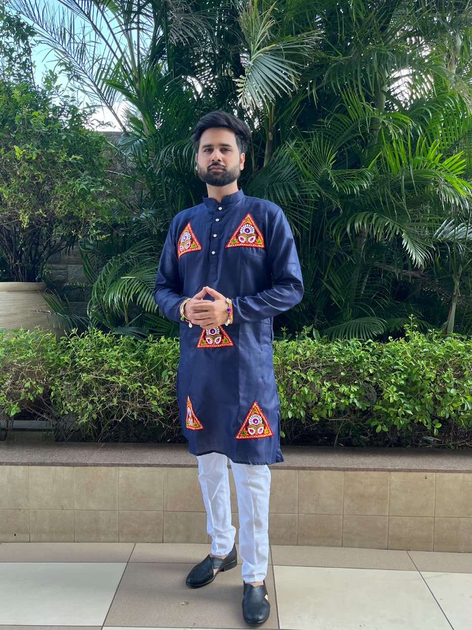 RAASLEELA BY ASLIWHOLESALE DESIGNER PURE COTTON EMBROIDERY MEN KURTA-00090