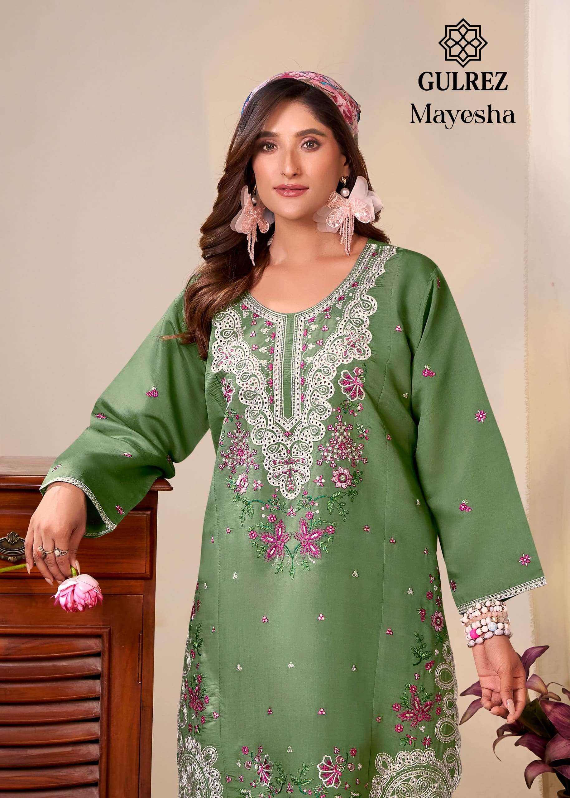 GULREZ MAYESHA PURE ROMAN SILK EMBROIDERY PRINTED CO-ORD SET-00011