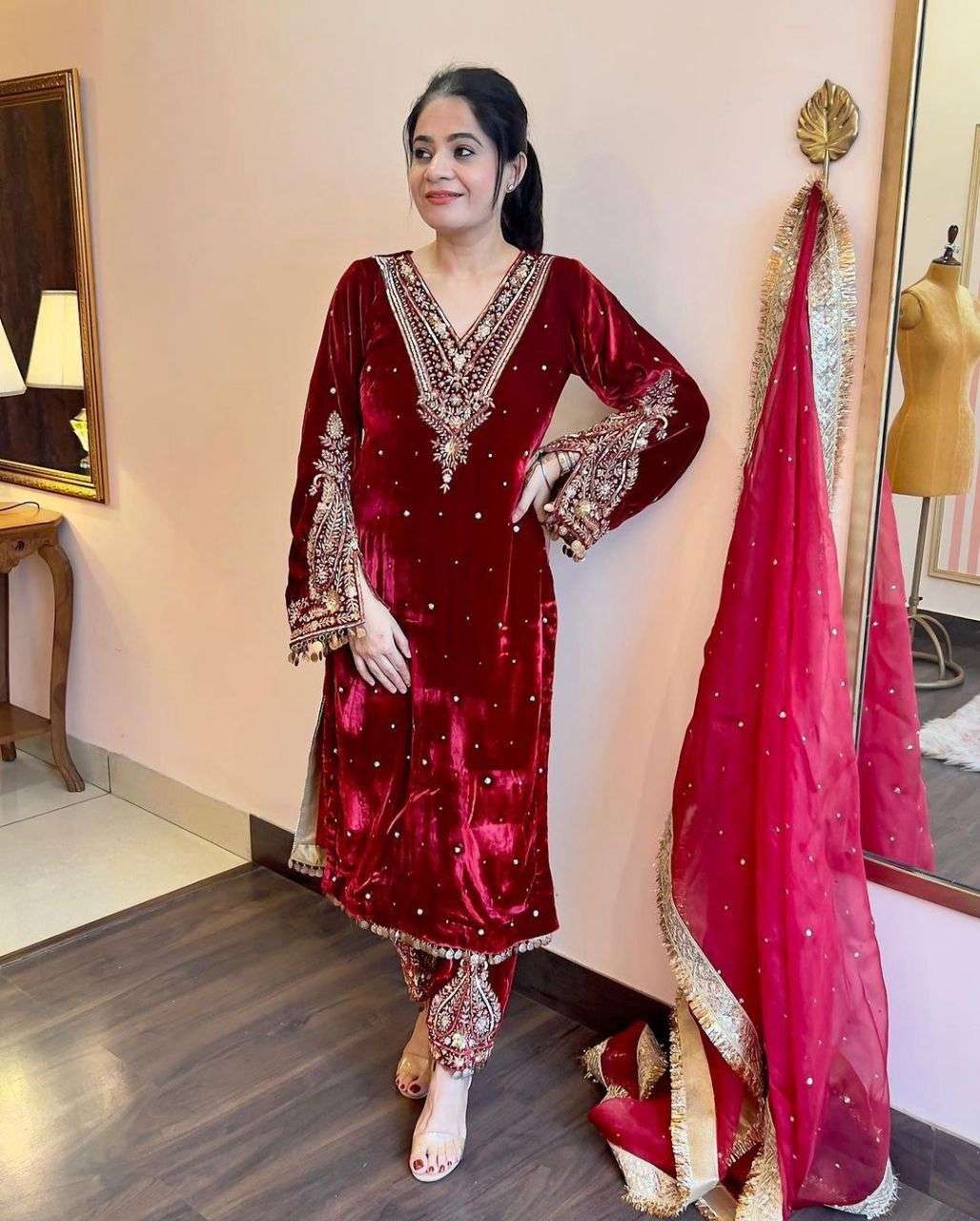 5630 HIT COLOUR BY ASLIWHOLESALE DESIGNER PURE VELVET EMBROIDERY DRESSES-00242