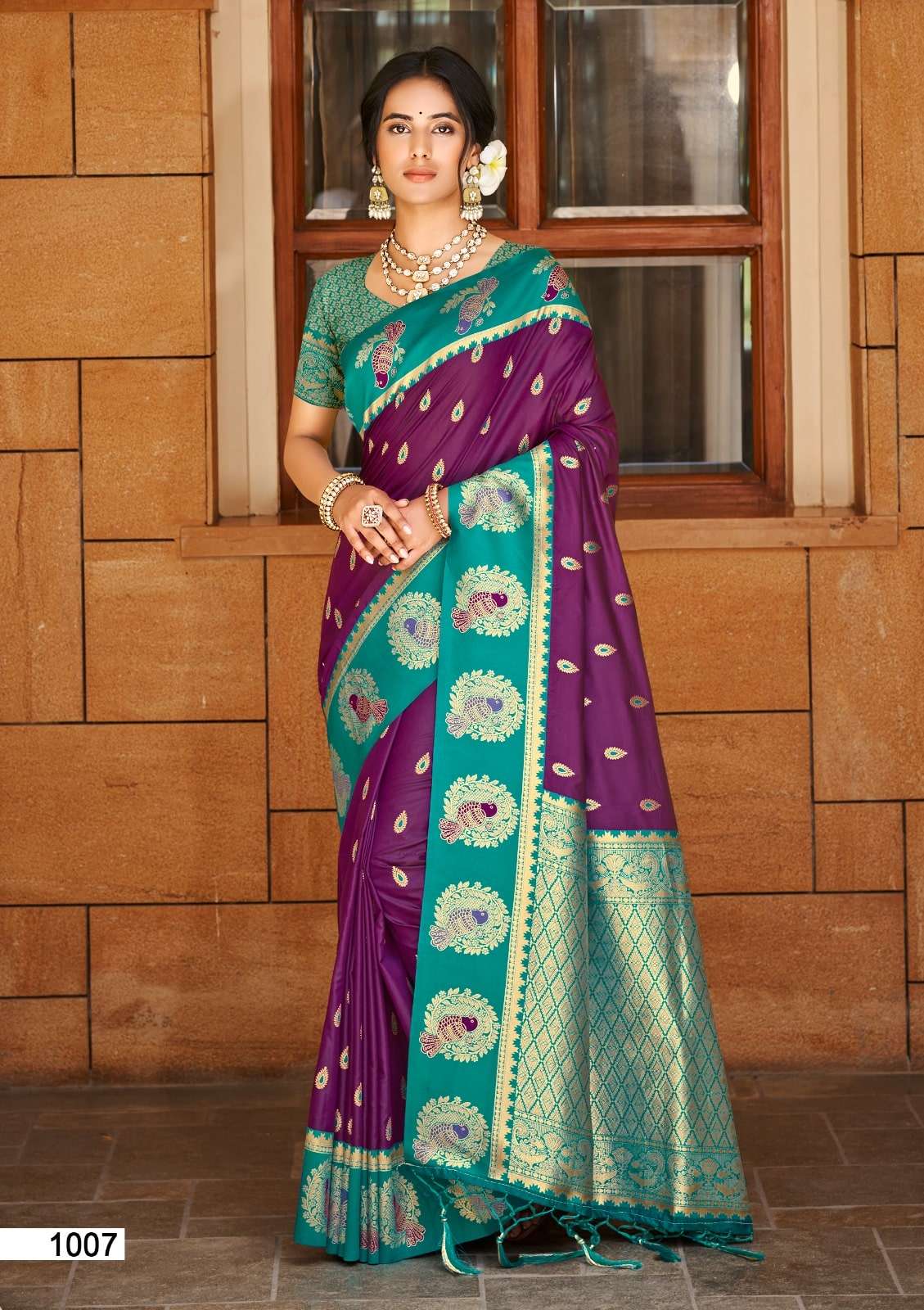 BUNAWAT VEENA SILK 1001 TO 1008 SERIES PURE SILK SAREES-00037