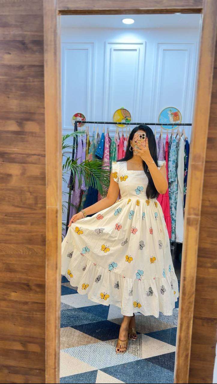MC-1047 BY ASLIWHOLESALE DESIGNER PURE COTTON PRINTED GOWN-00249