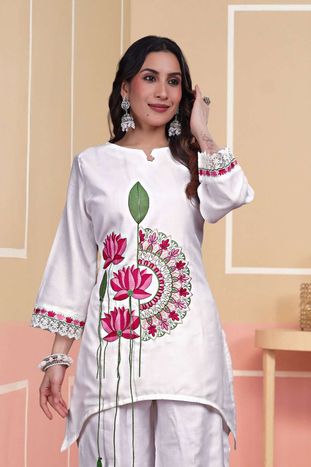 WHITE LOTUS BY ASLIWHOLESALE DESIGNER PURE LINEN EMBRODERY CO-ORD SET-00249