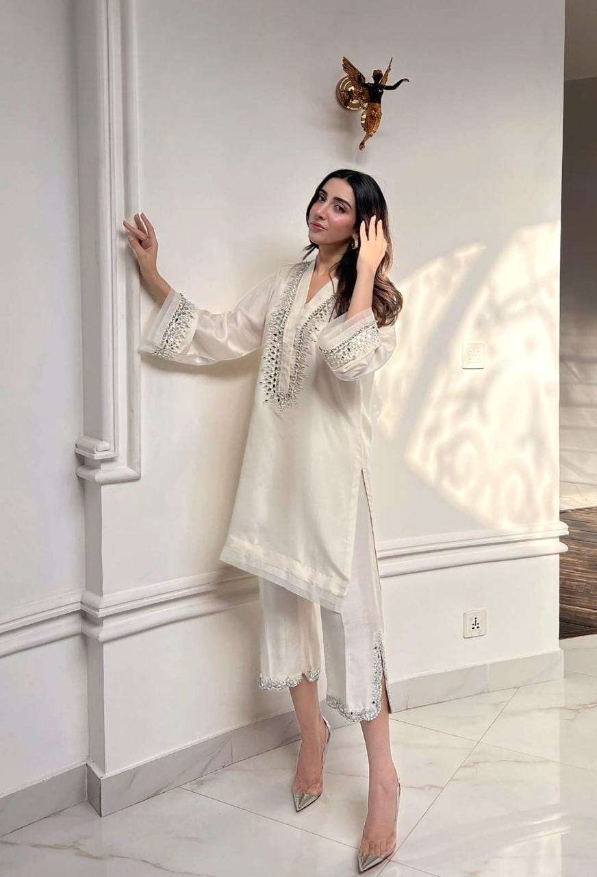 1596 SERIES BY ASLIWHOLESALE SATIN EMBROIDERY PAKISTANI SUITS - 00318