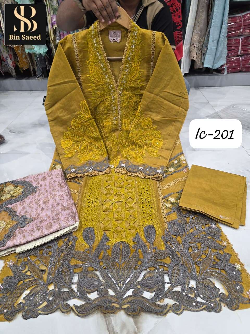 BIN SAEED IC-201 FANCY EMBROIDERY PAKISTANI SUIT-00272