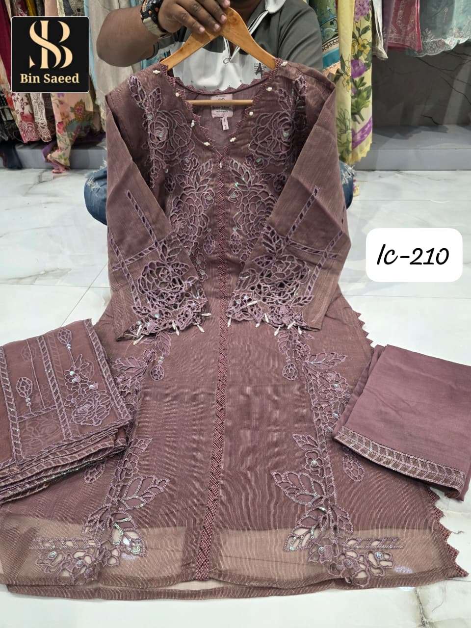 BIN SAEED IC-210 READYMADE PAKISTANI SUITS-00272