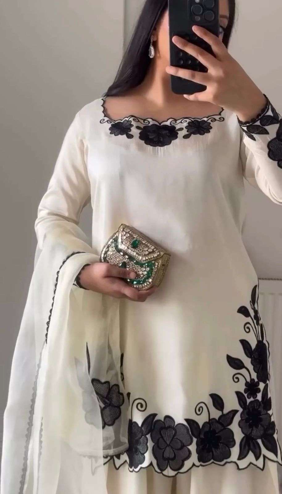 5337 HIT COLOUR BY ASLIWHOLESALE FENDY SILK EMBROIDERY THREAD WORK PAKISTANI SUITS - 00262
