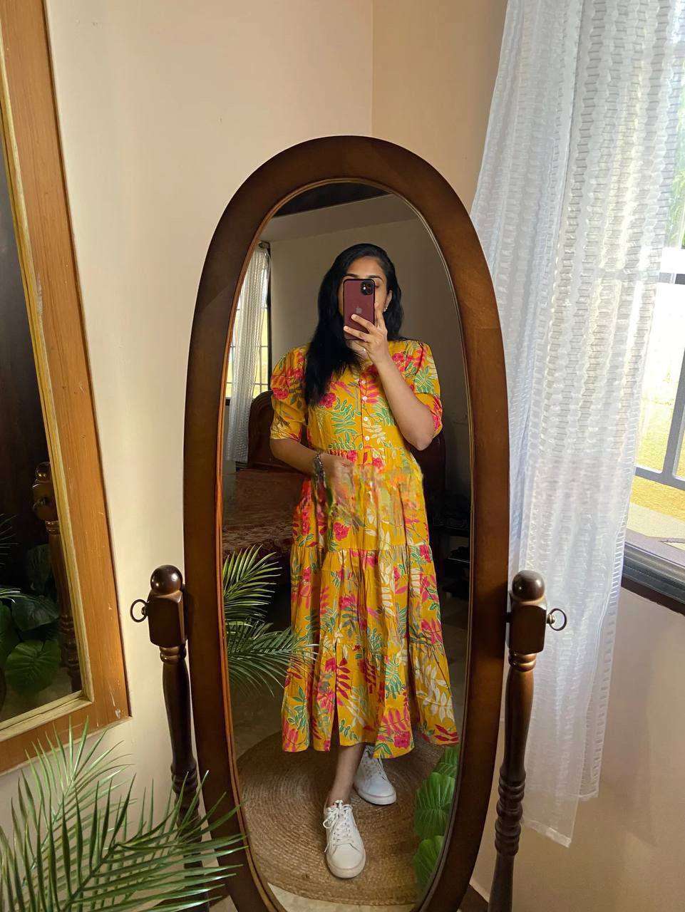 MC 1046 BY ASLIWHOLESALE MUSLIN PRINTED GOWN-00249
