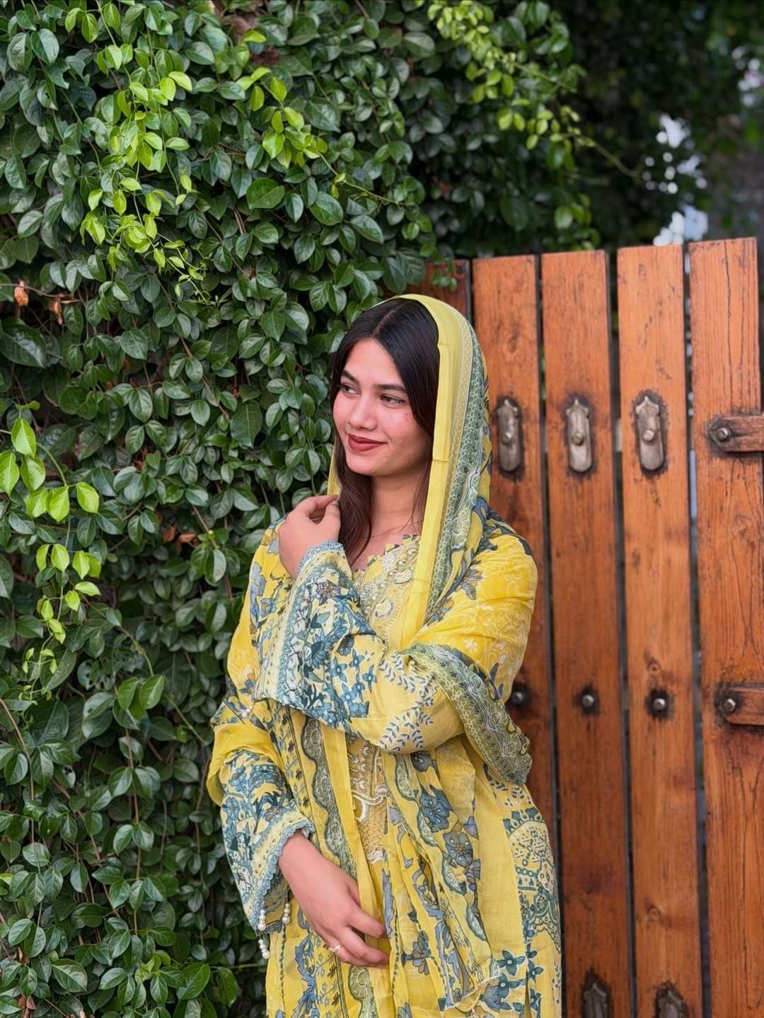YD- 72 BY ASLIWHOLESALE COTTON PRINTED EMBROIDERY STITCHED DRESSES - 00104