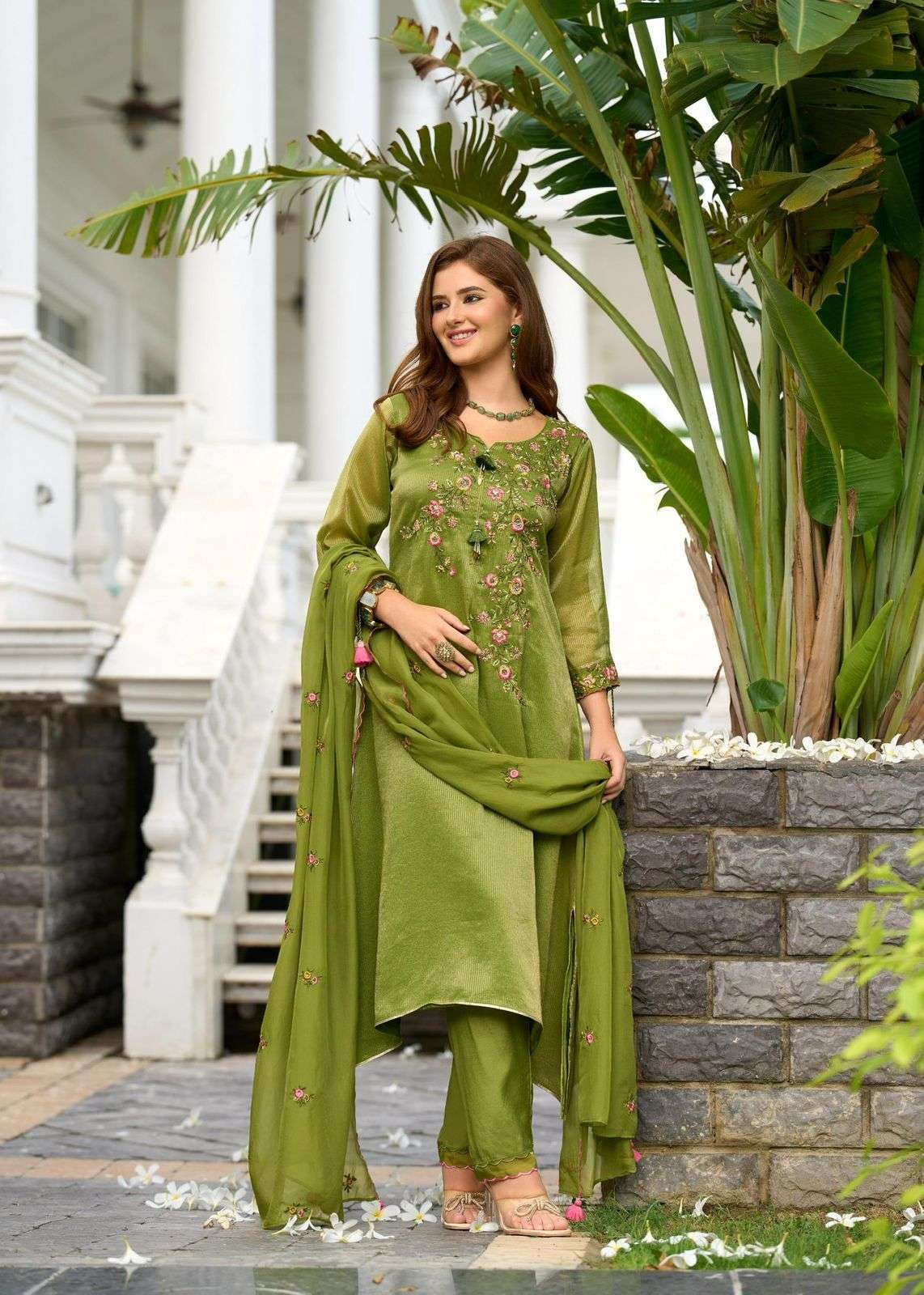 PRM TRENDZ SAHELI 5131 TO 5136 SERIES SILK JACQUARD EMBROIDERY STITCHED DRESSES-00014